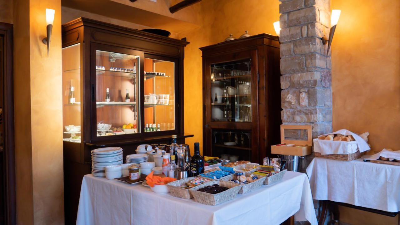 Albergo Ristorante Montebaldo Limone sul Garda Esterno foto