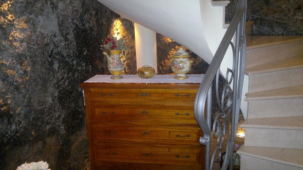Albergo Ristorante Montebaldo Limone sul Garda Esterno foto